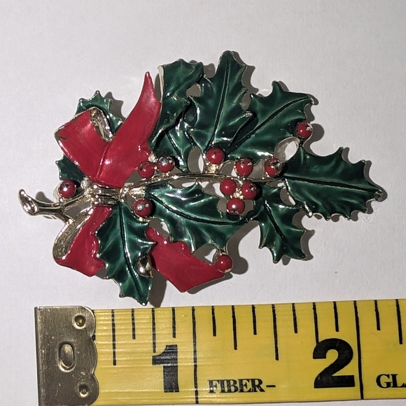 Vintage Gerrys Enameled Holly Branch Brooch - Picture 8 of 9